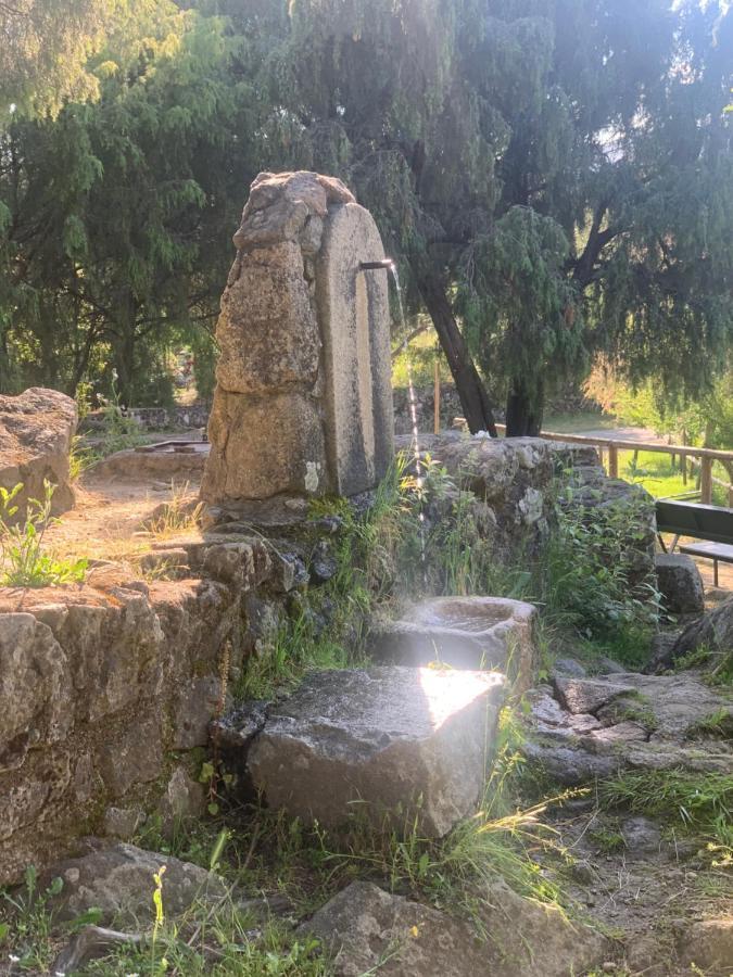 Los Seis Canos Madrigal de la Vera Bagian luar foto